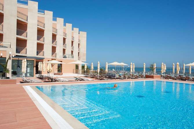 vakantie-naar-Real Marina Hotel Spa-mei 2025