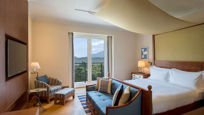 vakantie-naar-Regent Porto Montenegro Hotel-mei 2025