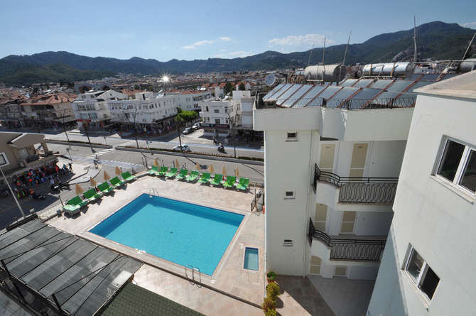 vakantie-naar-Reis Maris Hotel-mei 2025