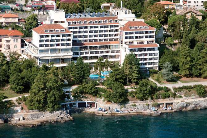 vakantie-naar-Remisens Family Hotel Excelsior-mei 2025