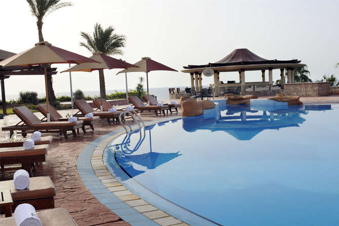 vakantie-naar-Renaissance Golden View Beach Resort-mei 2025