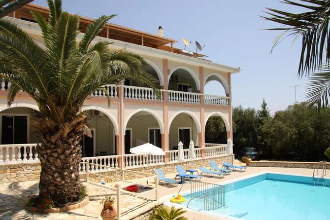 vakantie-naar-Rentaki Villas-mei 2025