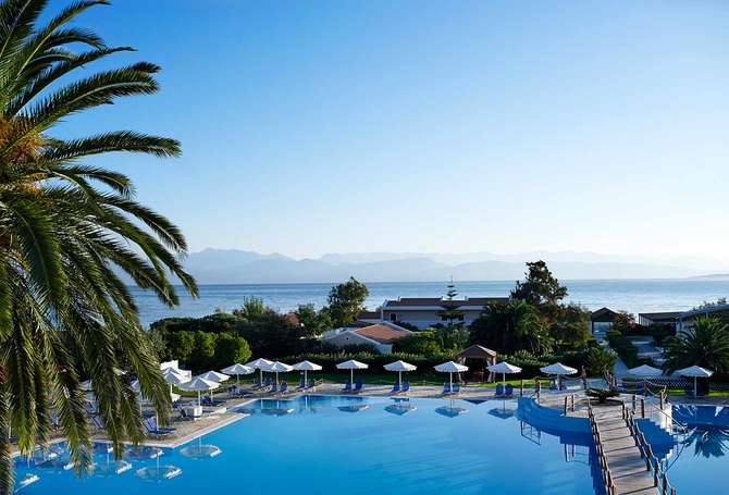vakantie-naar-Roda Beach Resort Spa-mei 2025