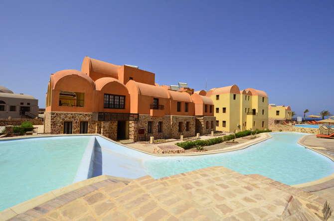 vakantie-naar-Rohanou Beach Resort El Quseir-mei 2025
