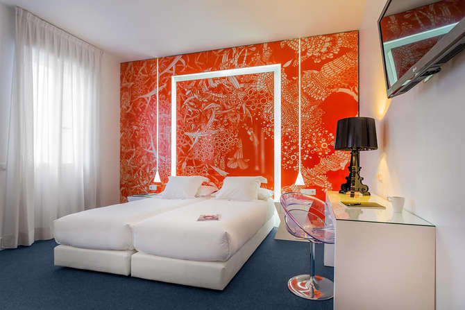 vakantie-naar-Room Mate Mario-mei 2025