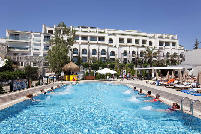 vakantie-naar-Royal Asarlik Beach Hotel Spa-mei 2025
