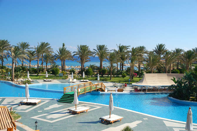vakantie-naar-Royal Brayka Resort-mei 2025