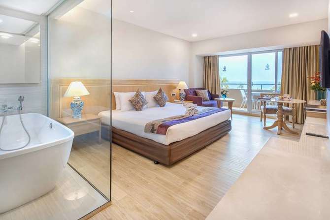 vakantie-naar-Royal Cliff Beach Hotel-juni 2025