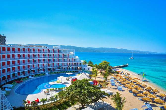 vakantie-naar-Royal Decameron Cornwall Beach-mei 2025