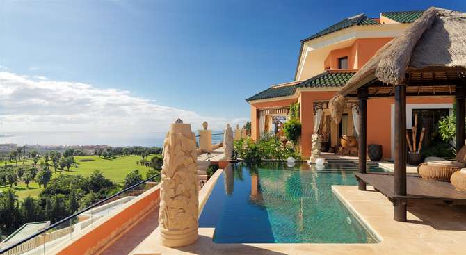 vakantie-naar-Royal Garden Villas Spa-mei 2025