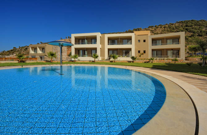vakantie-naar-Royal Heights Resort-mei 2025