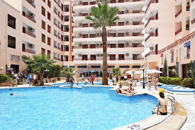 vakantie-naar-Royal Star Empire Hotel-mei 2025