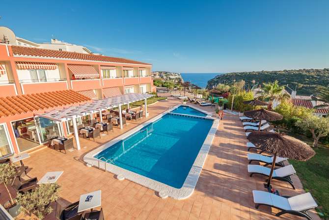 vakantie-naar-Sa Barrera Hotel-mei 2025