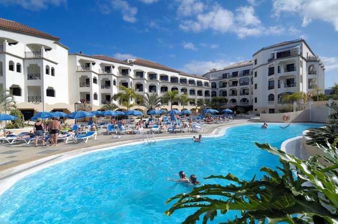 vakantie-naar-Saint George Aparthotel-mei 2025