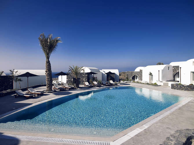 vakantie-naar-Santo Maris Oia Luxury Suites Spa-mei 2025