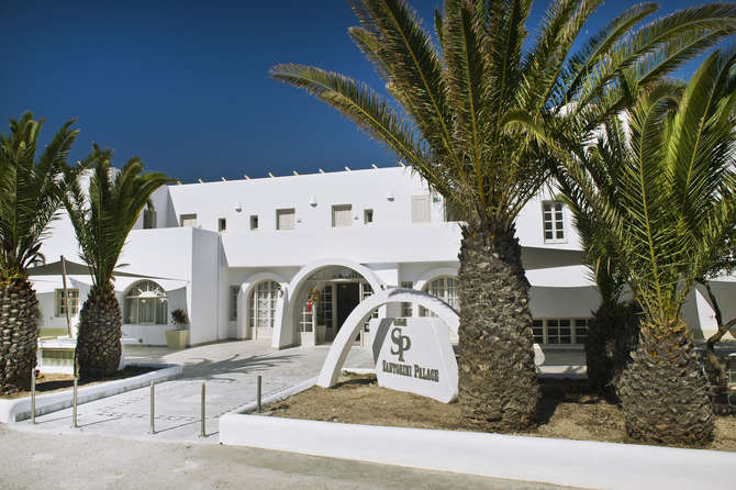 vakantie-naar-Santorini Palace Hotel-mei 2025