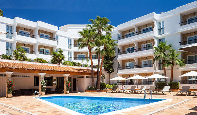 vakantie-naar-Sargamassa Palace-mei 2025