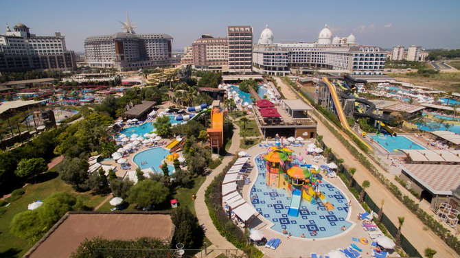 vakantie-naar-Saturn Palace Resort-mei 2024