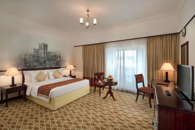 vakantie-naar-Savoy Crest Dubai-mei 2025