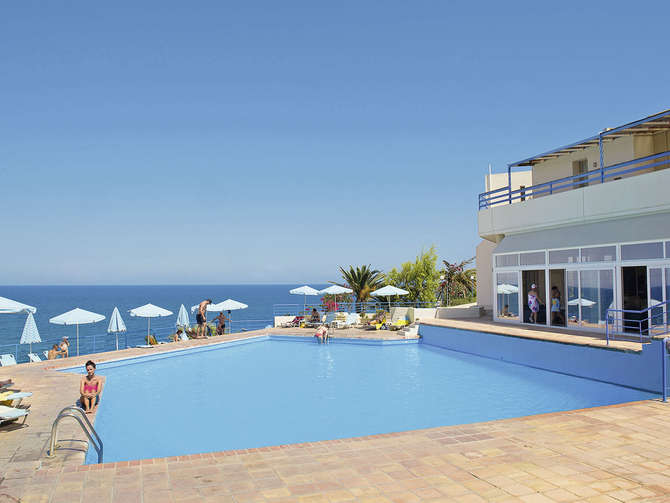 vakantie-naar-Scaleta Beach Hotel-mei 2025