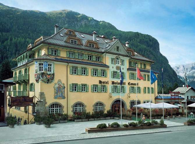 vakantie-naar-Schlosshotel Dolomiti-mei 2025