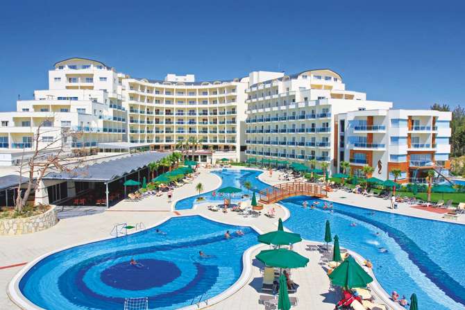 vakantie-naar-Sealight Resort Hotel-mei 2025