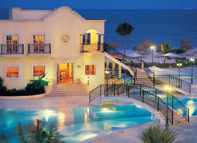 vakantie-naar-Secrets Capri Riviera Cancun-mei 2025
