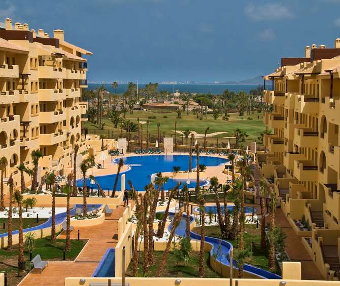 vakantie-naar-Senator Mar Menor Golf Spa Resort-april 2024