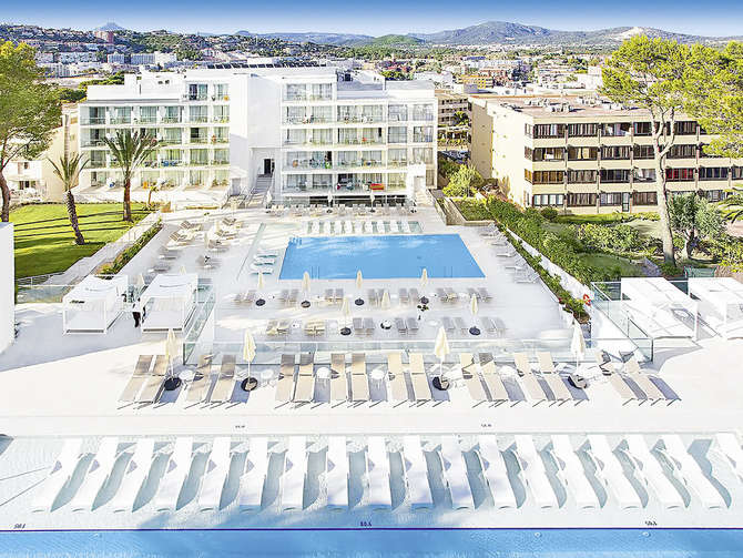 vakantie-naar-Senses Santa Ponsa-mei 2025