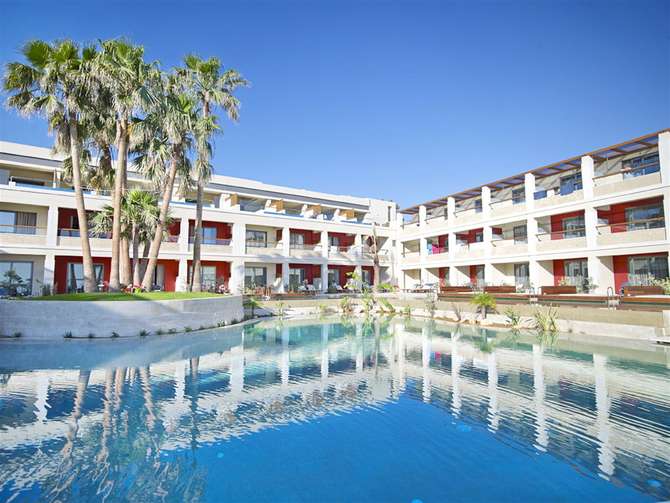 vakantie-naar-Sensimar Kalliston Resort Spa By Atlantica-mei 2025