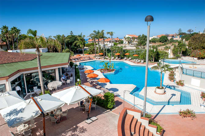 vakantie-naar-Sentido Acacia Marina-mei 2025