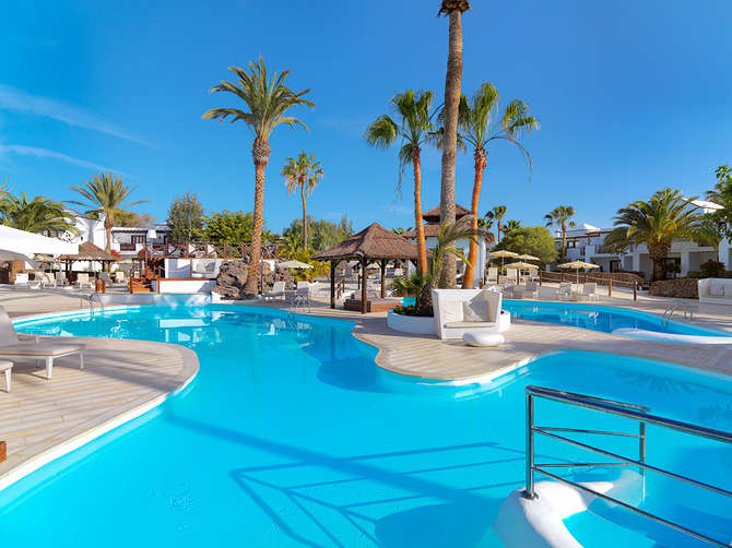 vakantie-naar-Sentido H10 White Suites-mei 2024