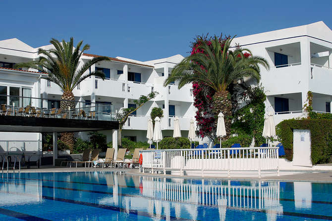 vakantie-naar-Sentido Louis Plagos Beach-mei 2025