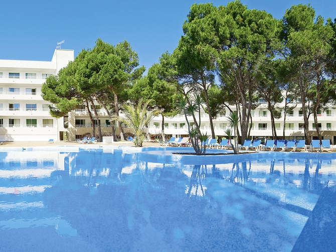 vakantie-naar-Sentrador Playa Hotel Spa-mei 2025