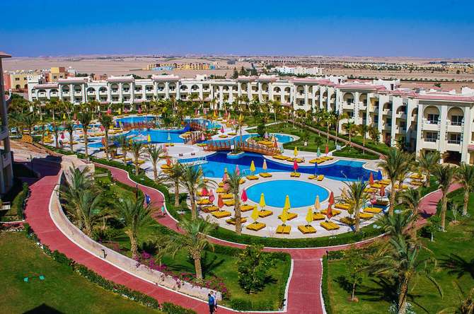vakantie-naar-Serenity Fun City-mei 2025