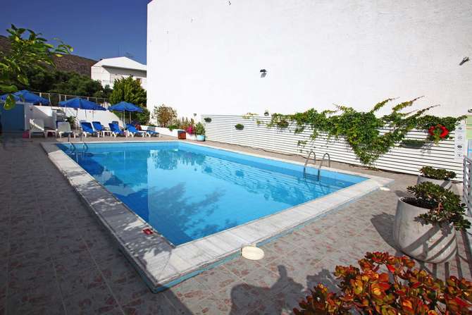 vakantie-naar-Sergios Hotel-mei 2025