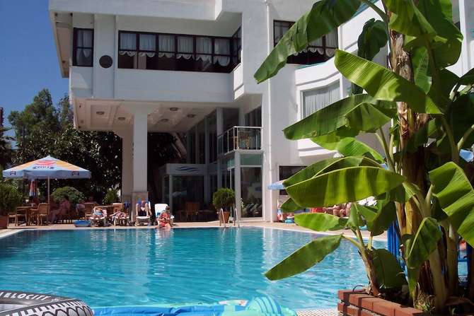 vakantie-naar-Sesin Hotel-mei 2025