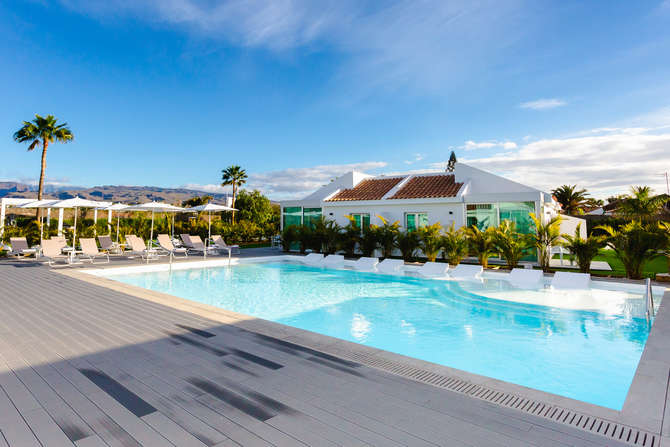 vakantie-naar-Seven Hotel Wellness Gay Only-mei 2025