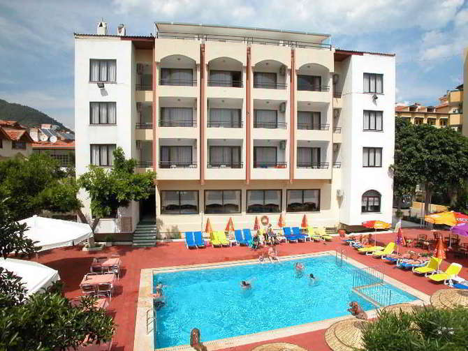vakantie-naar-Siesta Juniper Hotel-mei 2025