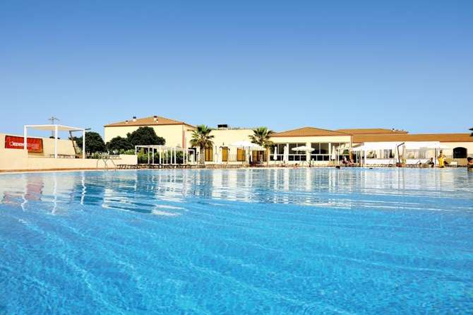 vakantie-naar-Sikania Resort Spa-mei 2025