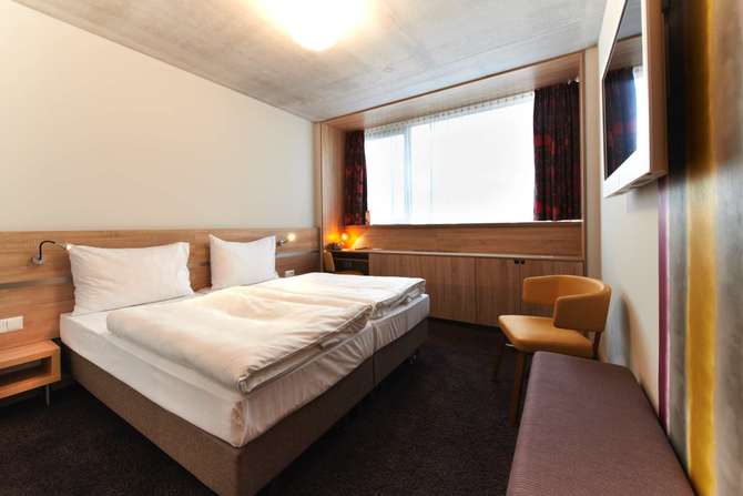 vakantie-naar-Simms Hotel-mei 2025