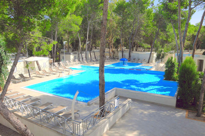 vakantie-naar-Sira Resort-mei 2025