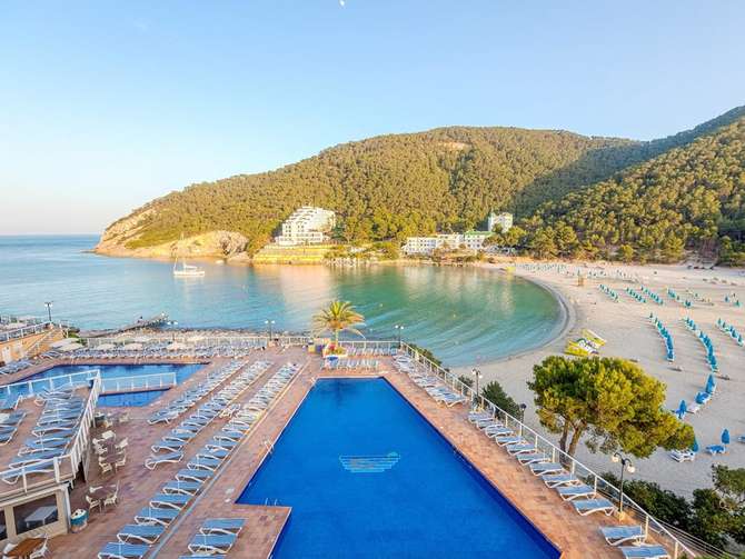 vakantie-naar-Sirenis Cala Llonga Resort-mei 2025