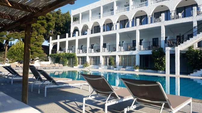 vakantie-naar-Skiathos Blu-mei 2025