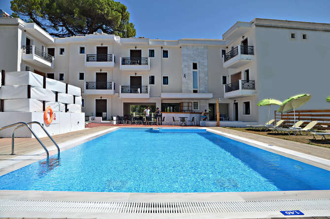 vakantie-naar-Skiathos Somnia-mei 2025