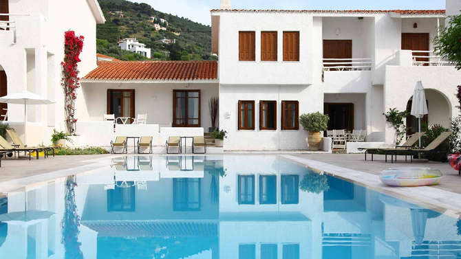 vakantie-naar-Skopelos Village Hotel-mei 2025
