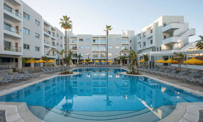 vakantie-naar-Smartline Paphos-mei 2025