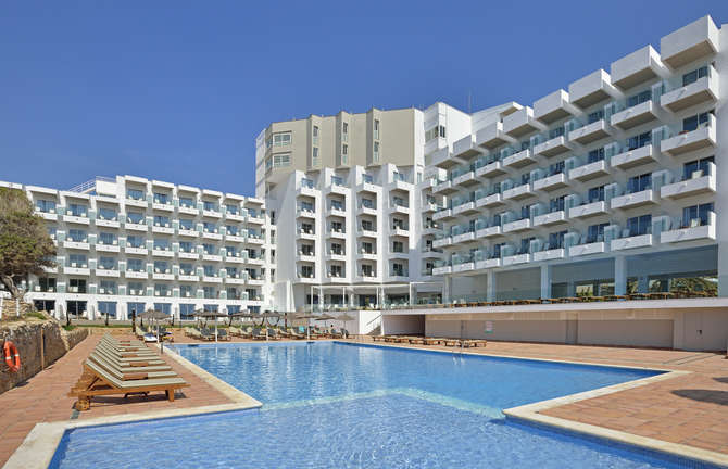 vakantie-naar-Sol Beach House Ibiza-mei 2025