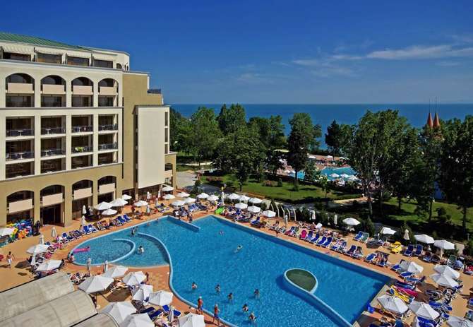 vakantie-naar-Sol Nessebar Bay-mei 2025
