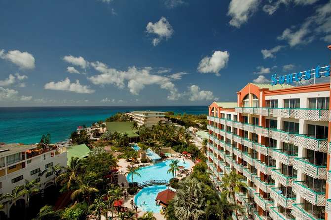 vakantie-naar-Sonesta Maho Beach Resort Casino-mei 2025